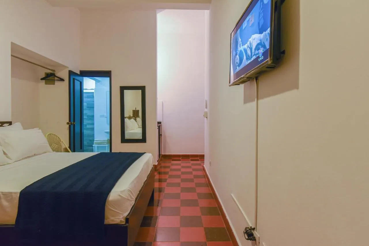 Ph 19 Guesthouse Hotel In Gazcue Santo Domingo